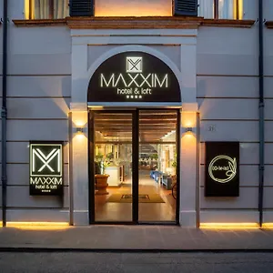 Maxxim & Loft 4*, Ferrare Italie